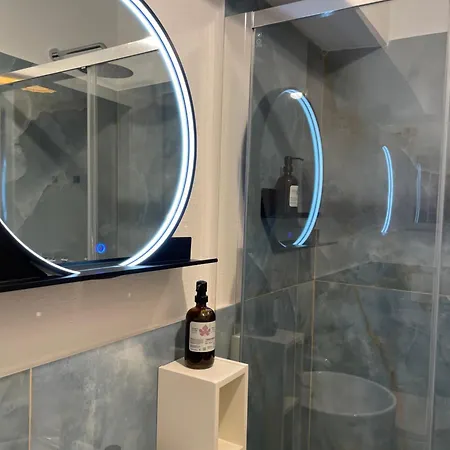 게스트하우스 L'acqua E La Pietra 라폴라노테르메